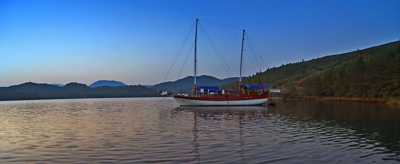 Akyaka Gökova Koylar Tekne Turu